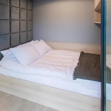 Trim Kolor Apartment