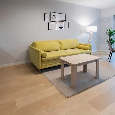 Trim Kolor Apartment *
